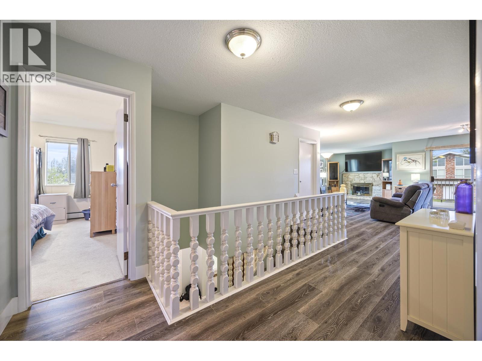 4 Bed, 3 Bath House for Sale in Burnaby – 4607 IRMIN STREET, Burnaby - Image 29