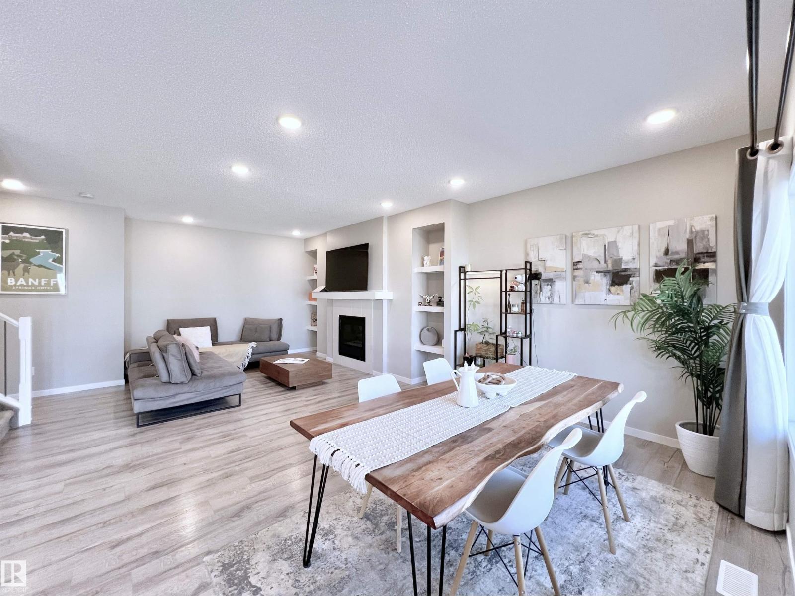 17828 9 AV SW, Edmonton