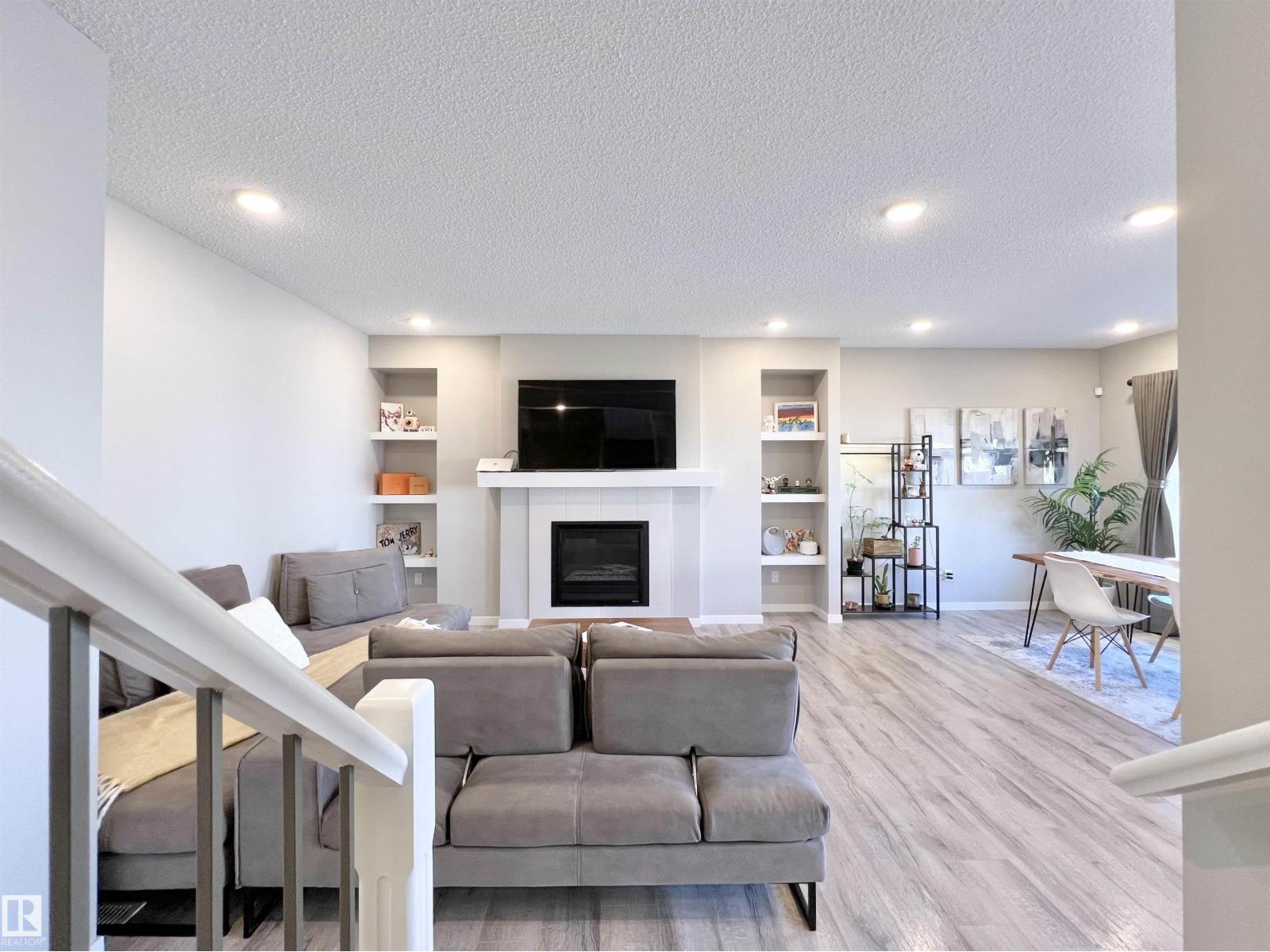 17828 9 AV SW, Edmonton