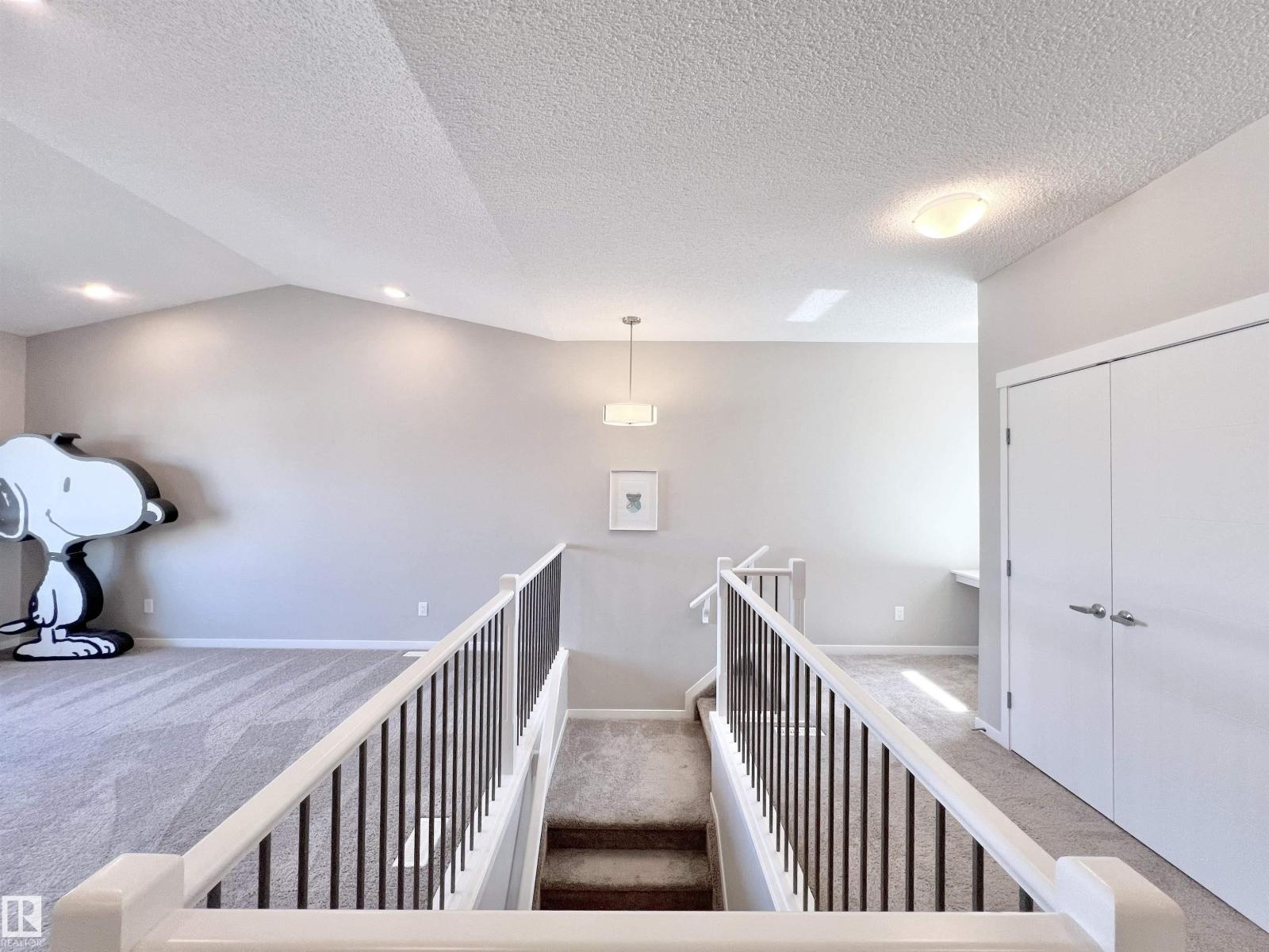 17828 9 AV SW, Edmonton