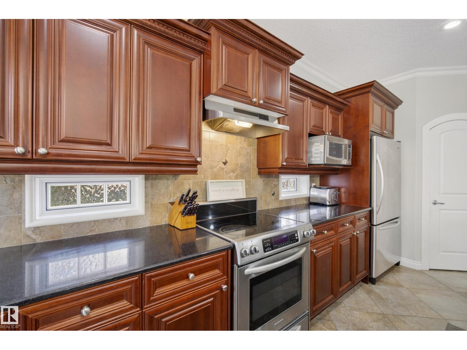 #559 52328 RGE ROAD 233 - 11