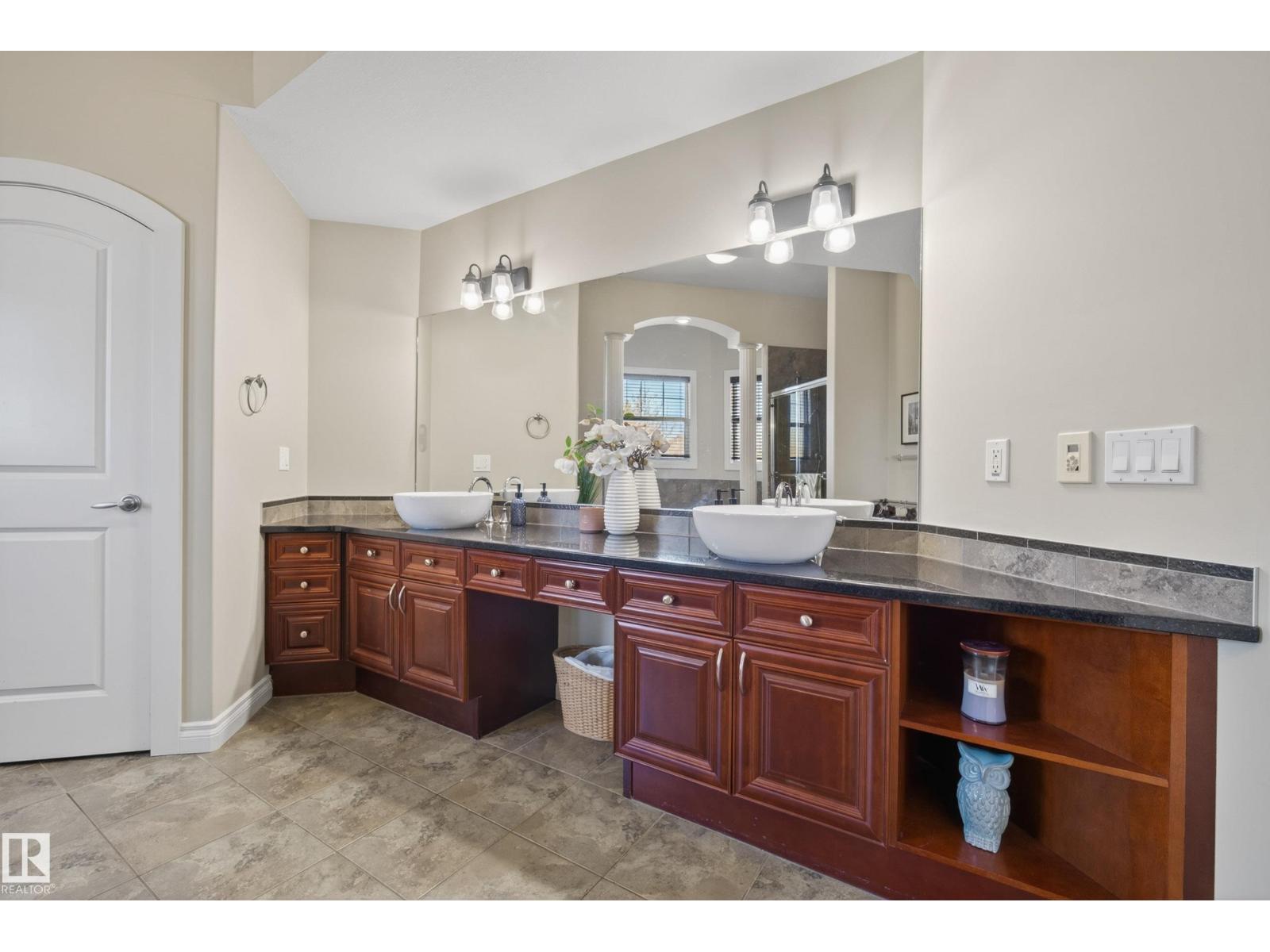 #559 52328 RGE ROAD 233 - 32