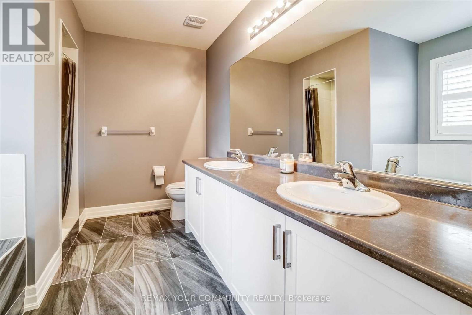 173 WAGNER CRESCENT - 22