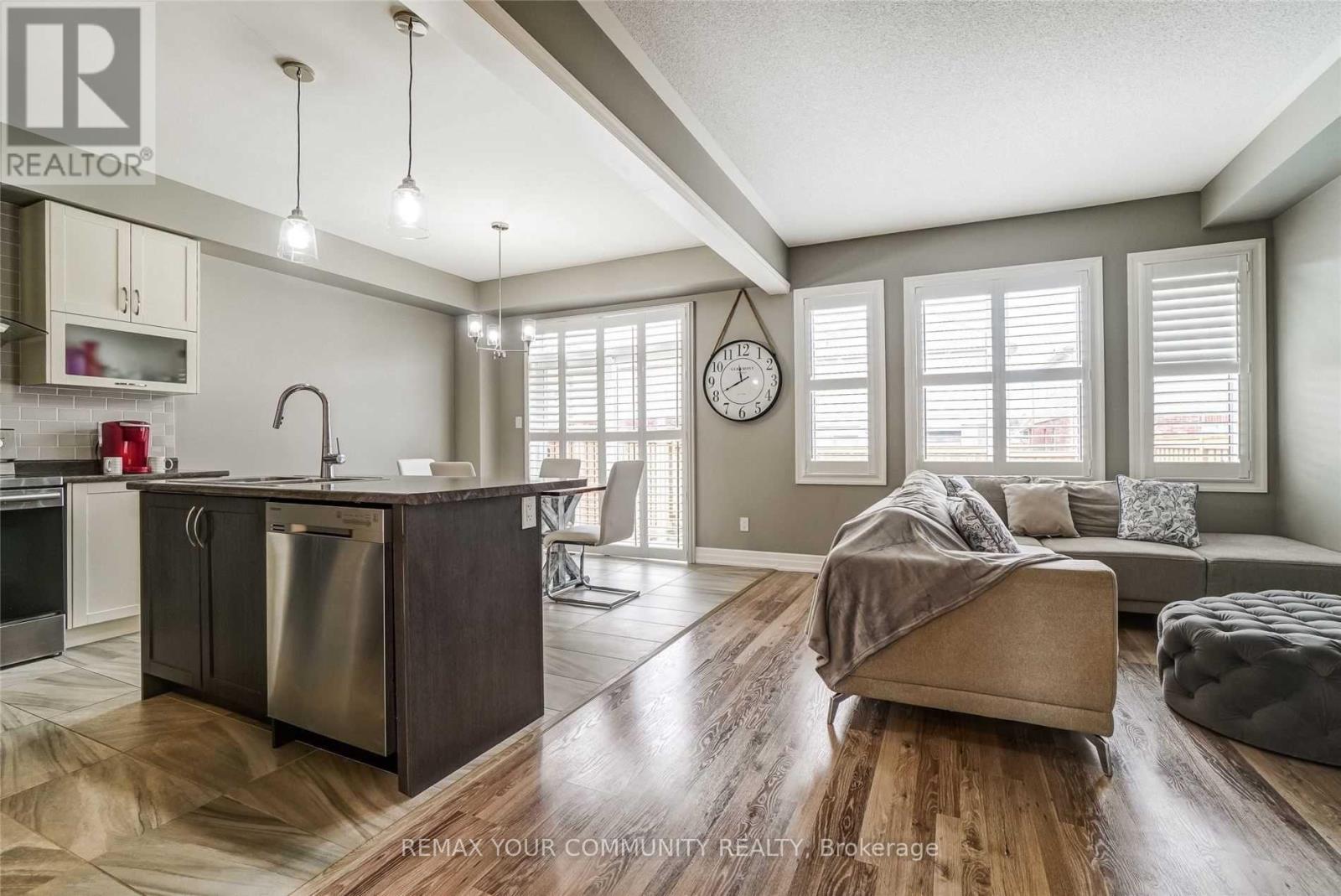 173 WAGNER CRESCENT - 5