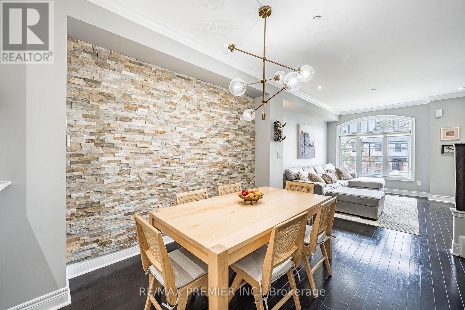 #16 8321 KIPLING AVENUE - 10