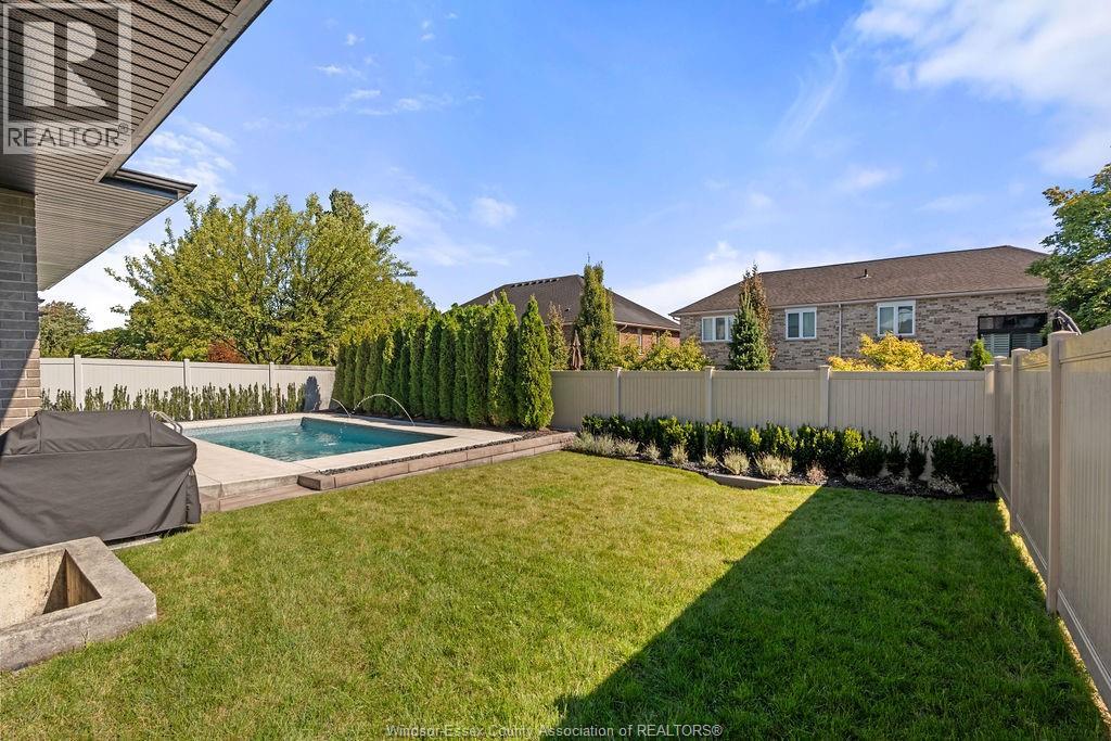 258 XAVIER CIRCLE, Lakeshore, Ontario, N8N0J3 — Photo 45