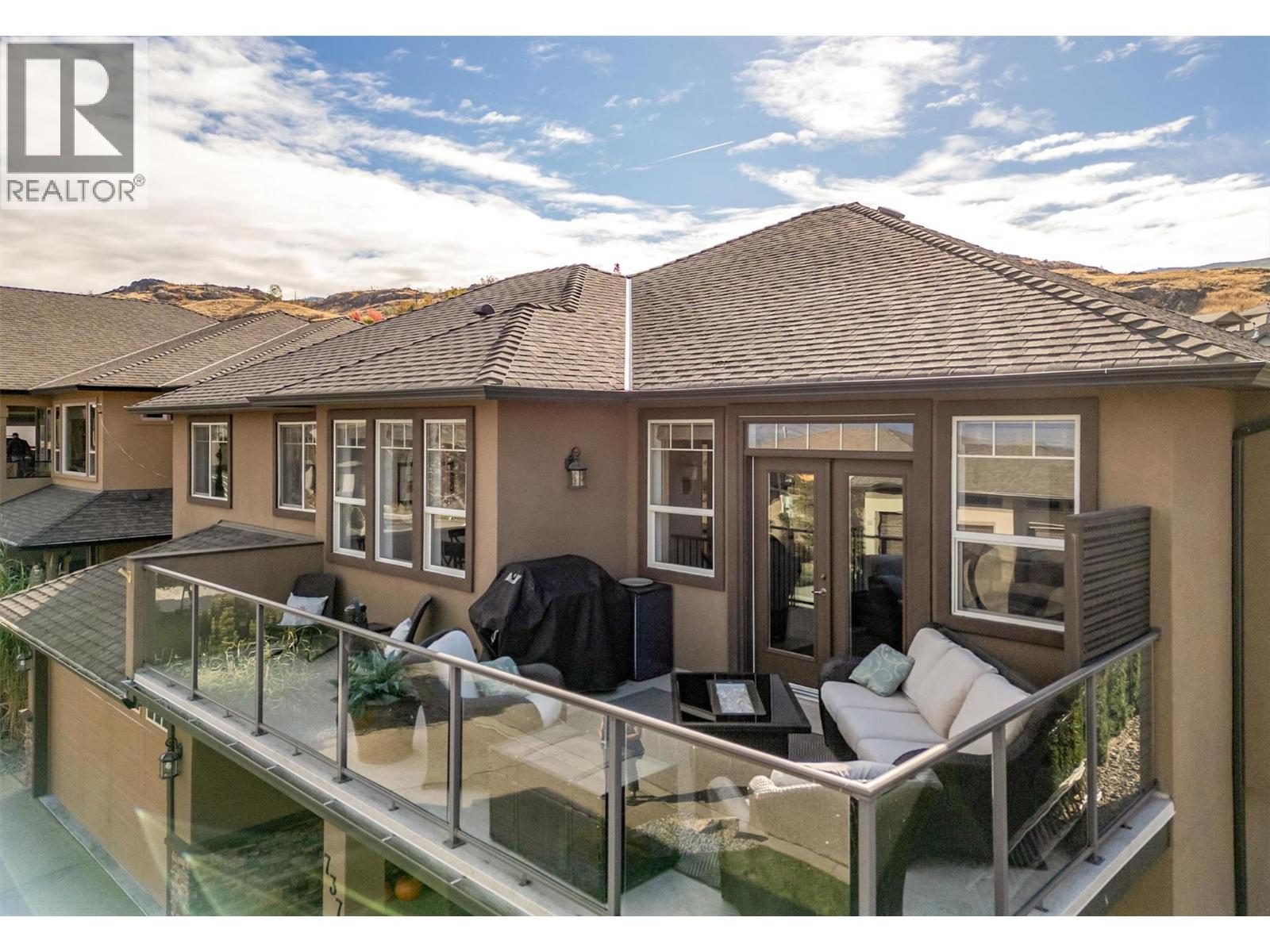  737 Kuipers Crescent, Kelowna