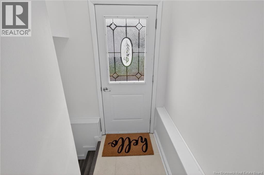 263 Whitepine Street - 17