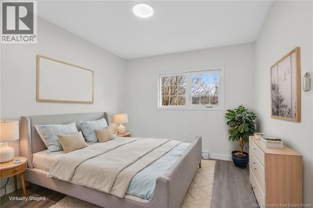263 Whitepine Street - 26