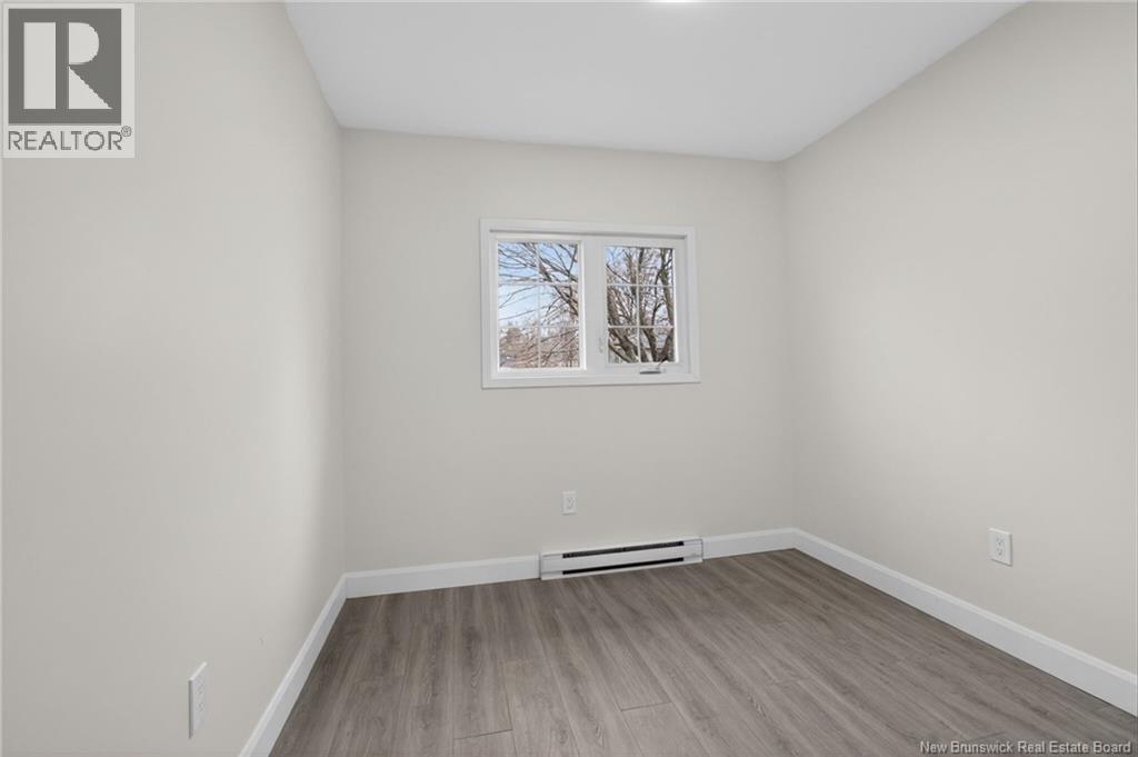 263 Whitepine Street - 28
