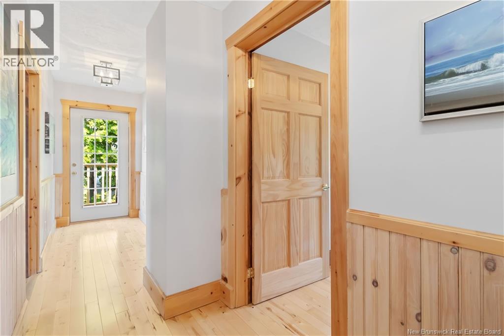 102 Weldon Street - 28