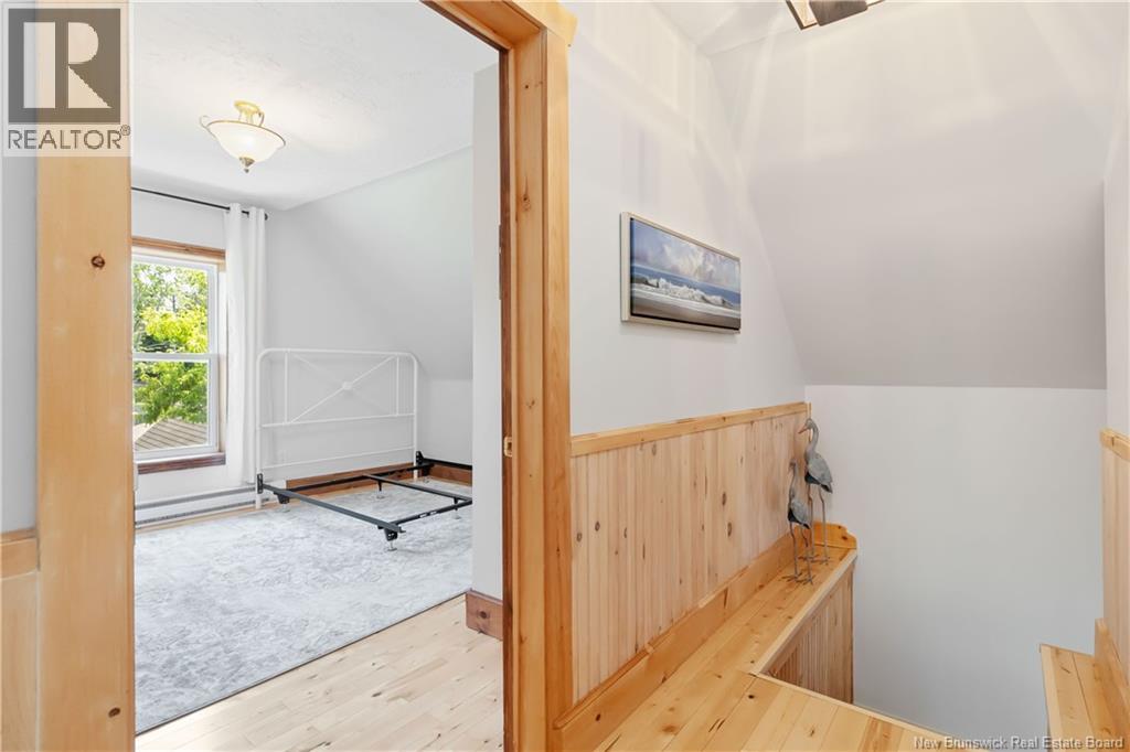 102 Weldon Street - 29