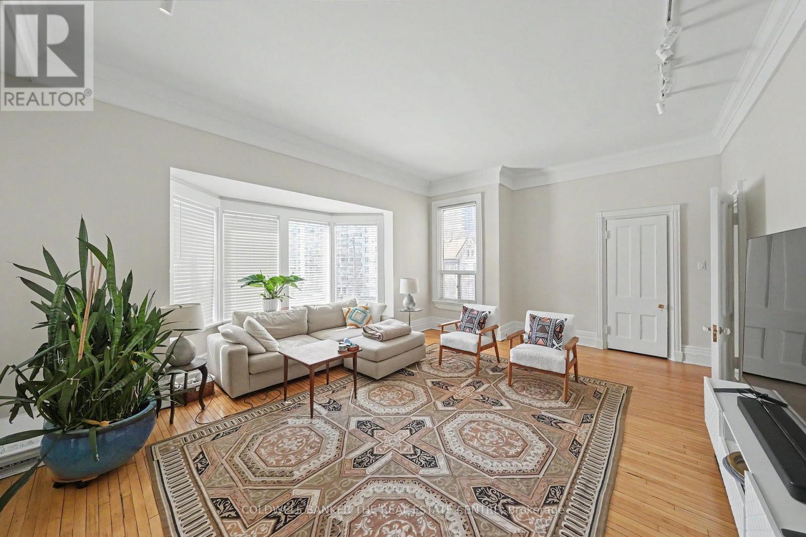 #3+ 413 SHERBOURNE STREET E - 17