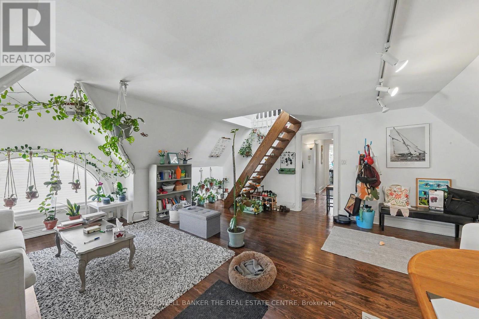 #3+ 413 SHERBOURNE STREET E - 28