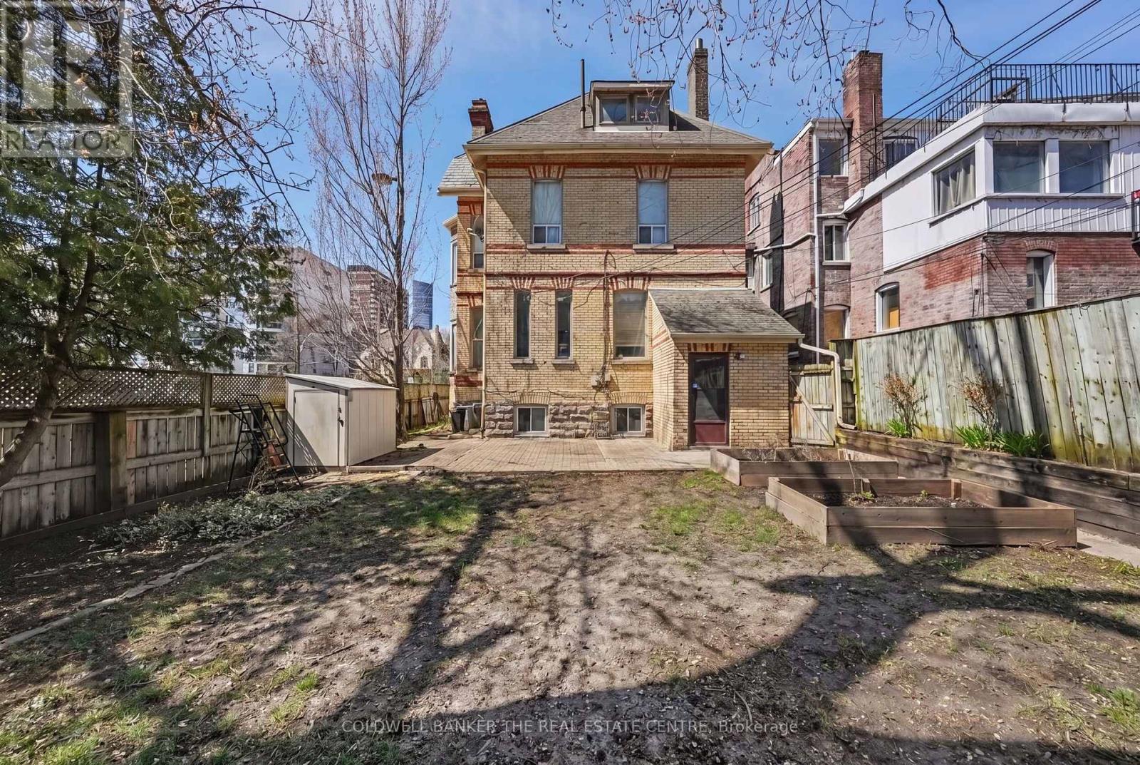 #3+ 413 SHERBOURNE STREET E - 35