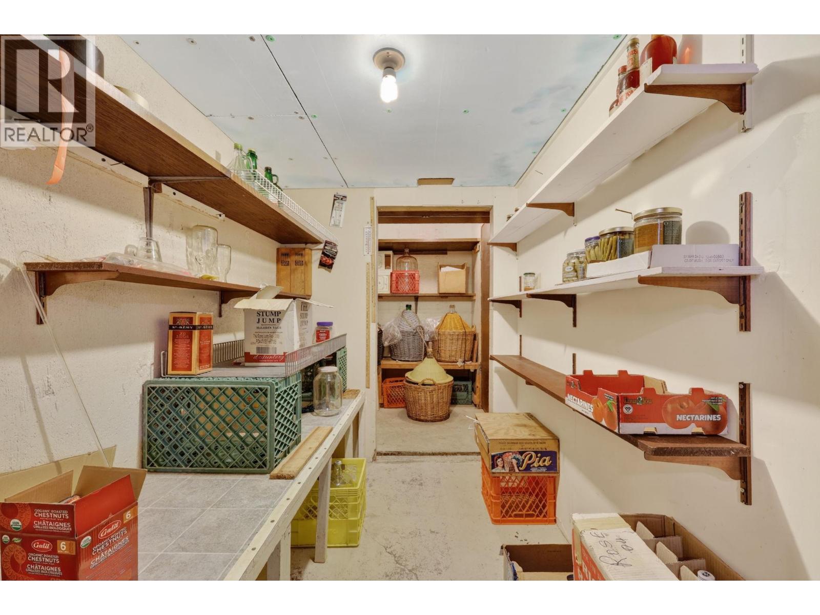  465 Seaford Road, Kelowna