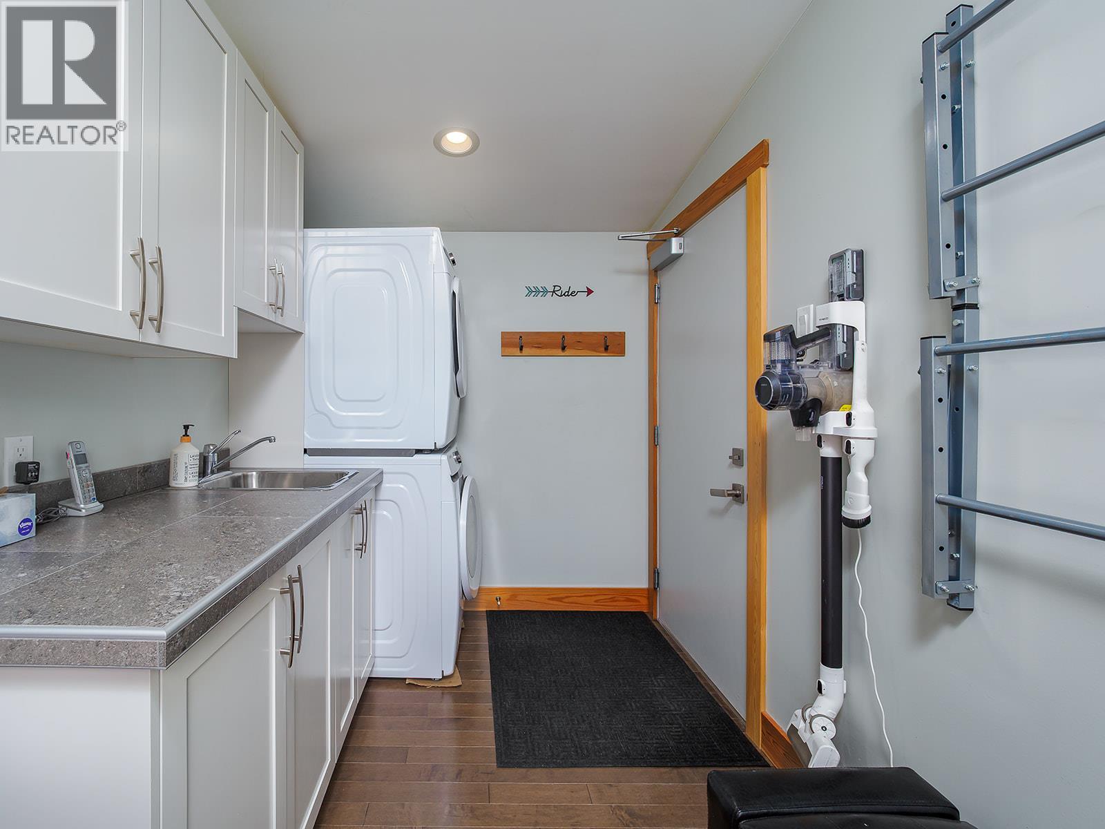 908 12th Street S - 11