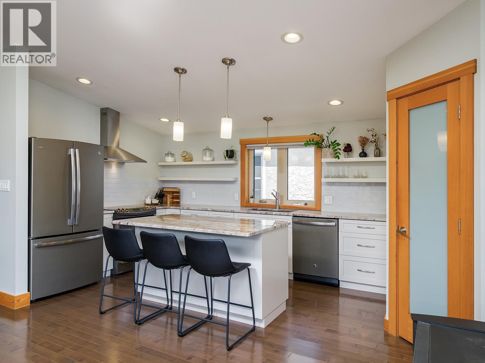 908 12th Street S - 8