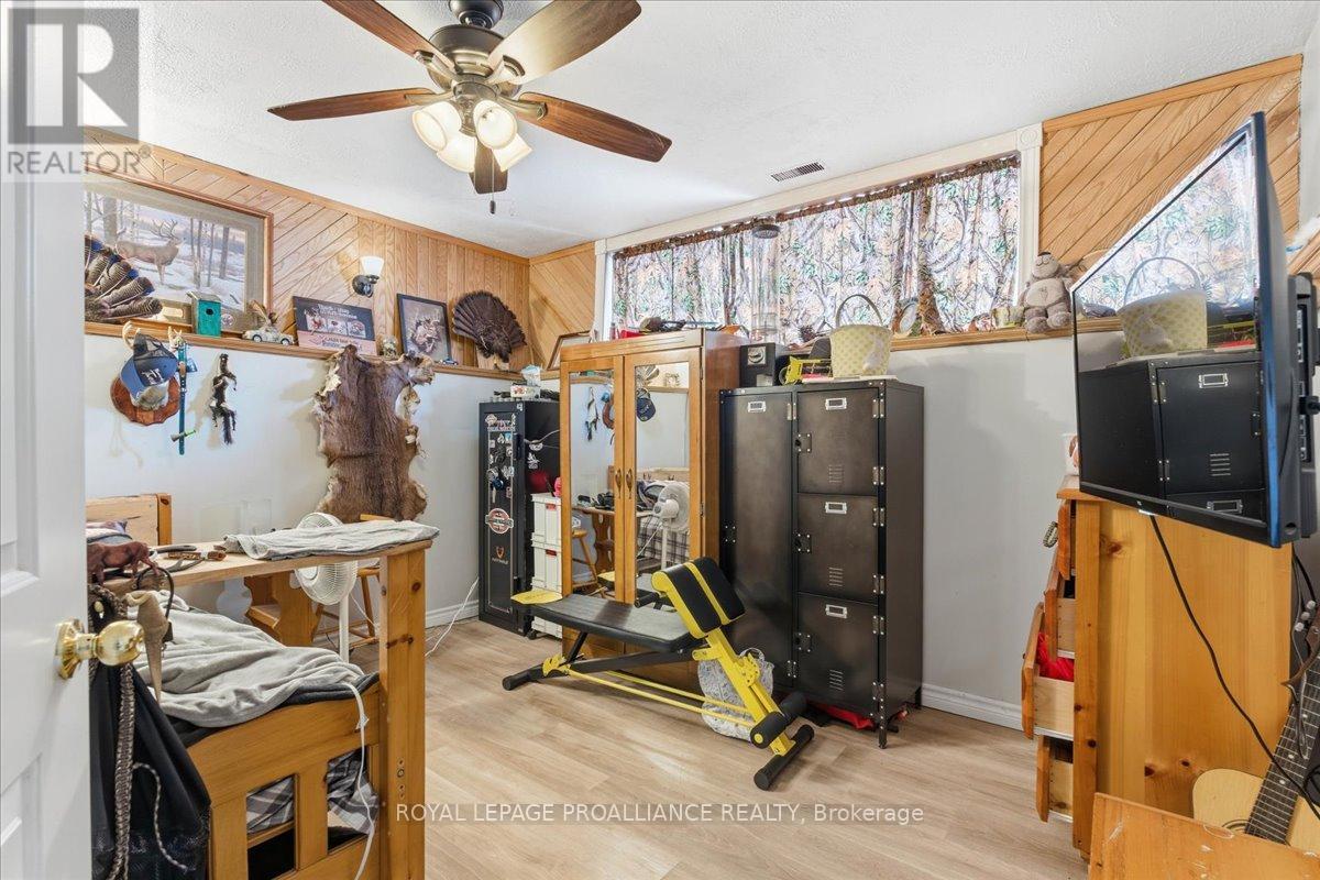 1442 QUIN MO LAC ROAD - 28