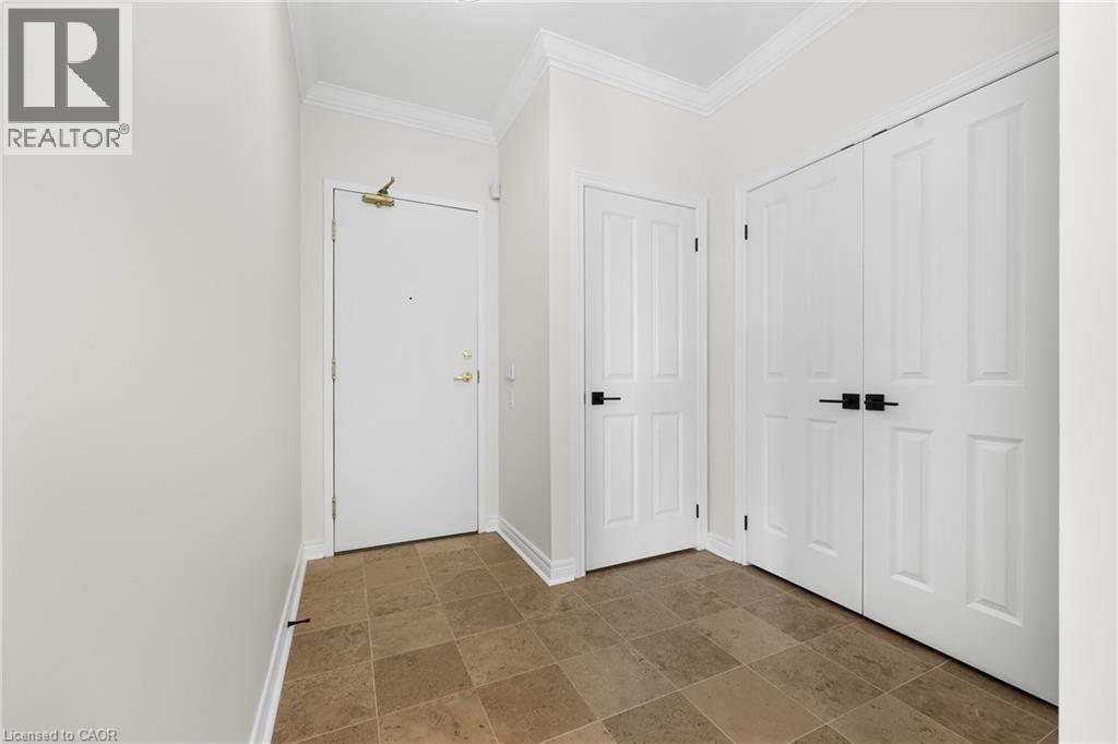 40 OLD MILL Road Unit# 509, Oakville, Ontario, L6J7W2 — Photo 5