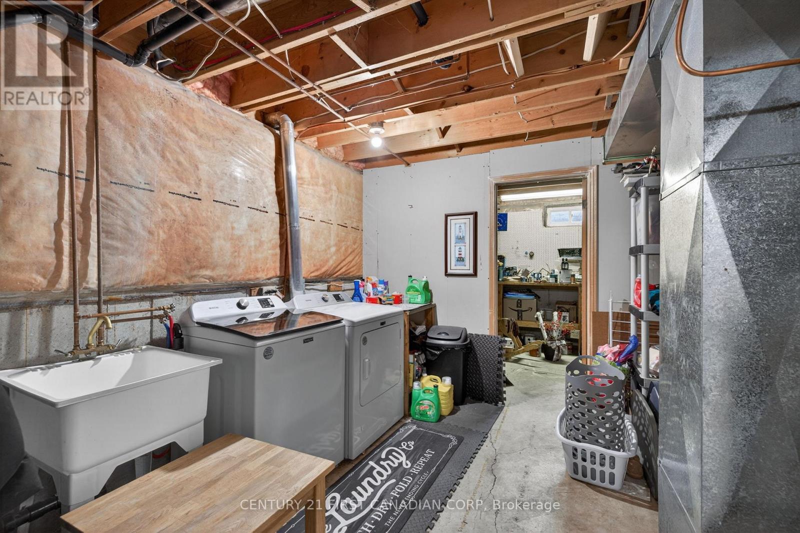 9 BONAPARTE LANE - 32