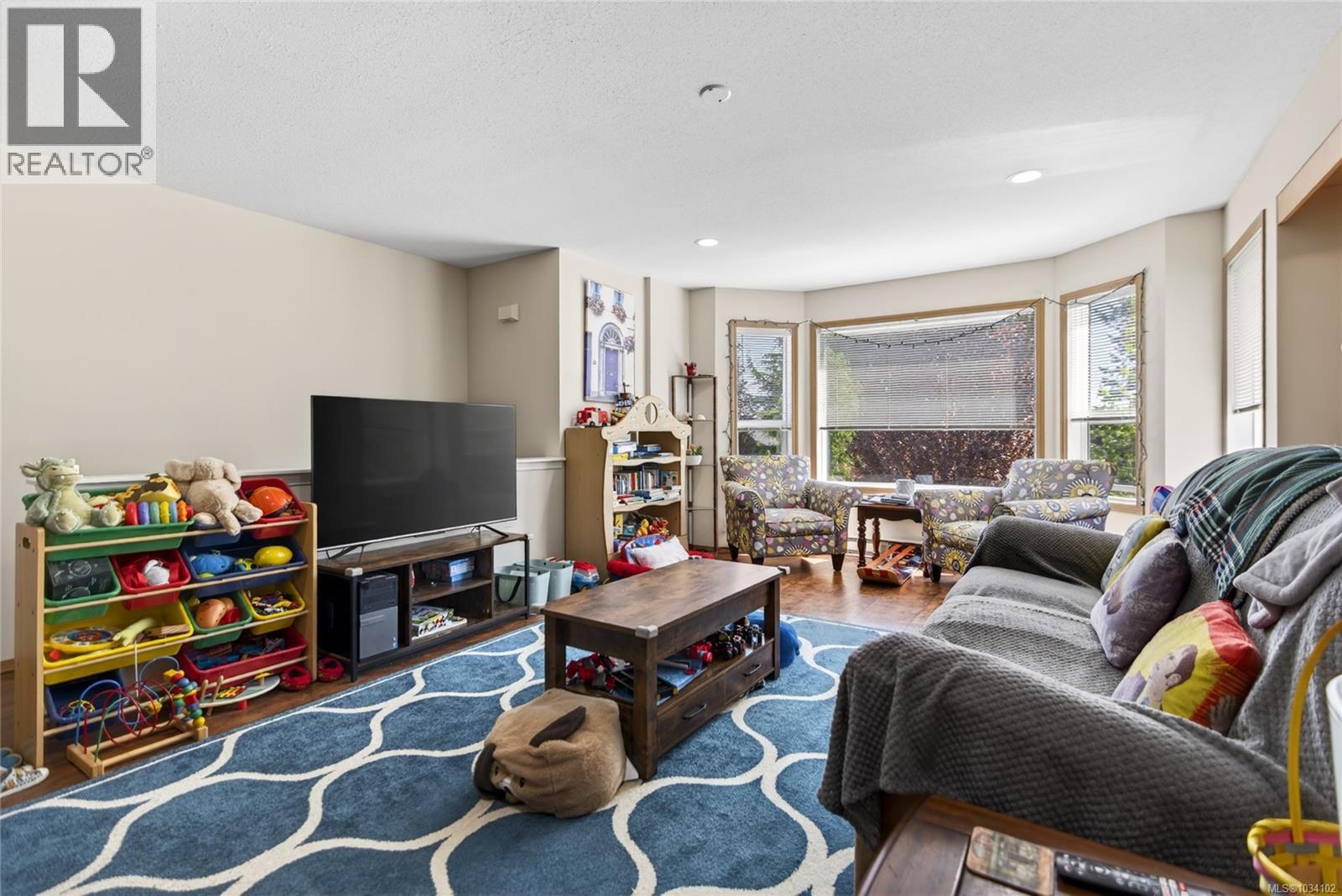1270 Noel Ave - 13