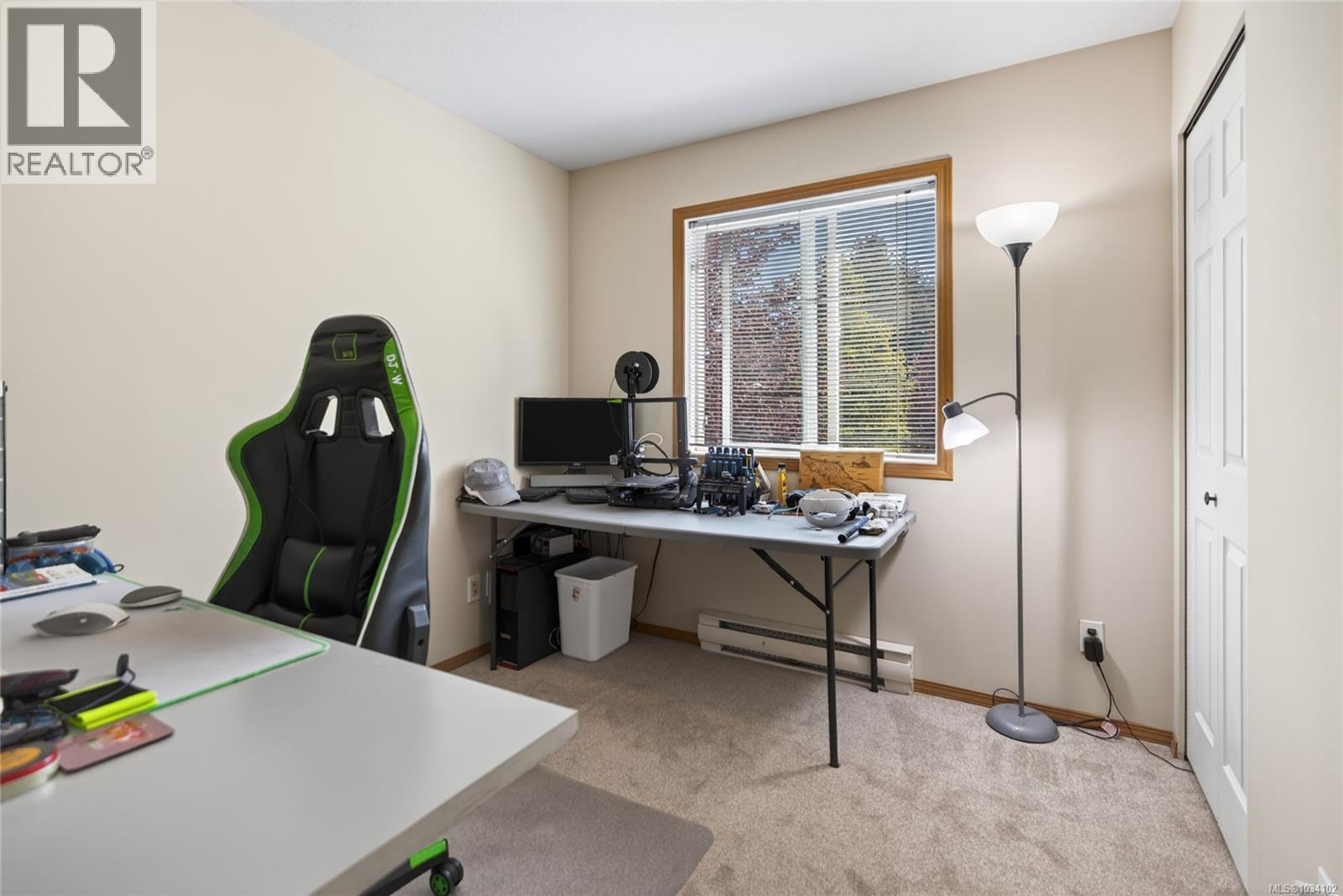 1270 Noel Ave - 28