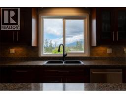 Kitchen - 4160 Steede Ave, Port Alberni, BC V9Y8B6 Photo 17