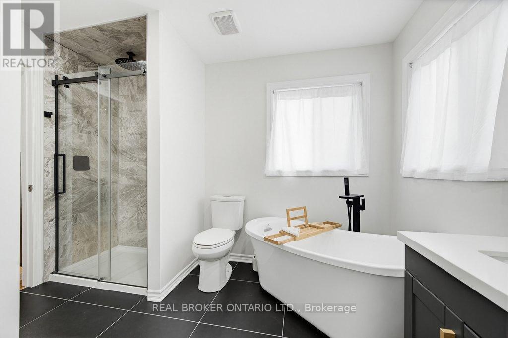 993 SHEENBORO CRESCENT - 13