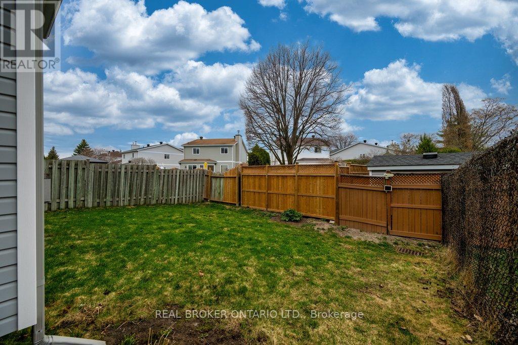 993 SHEENBORO CRESCENT - 21