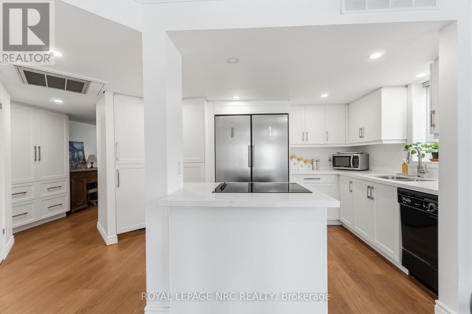 #121 3420 FREDERICK AVENUE - 12