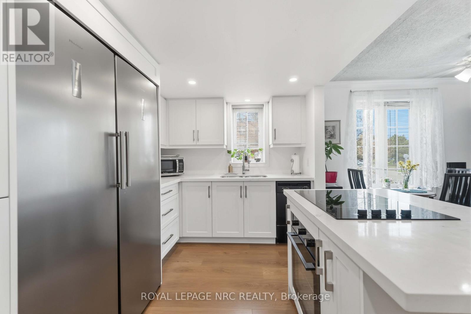 #121 3420 FREDERICK AVENUE - 14