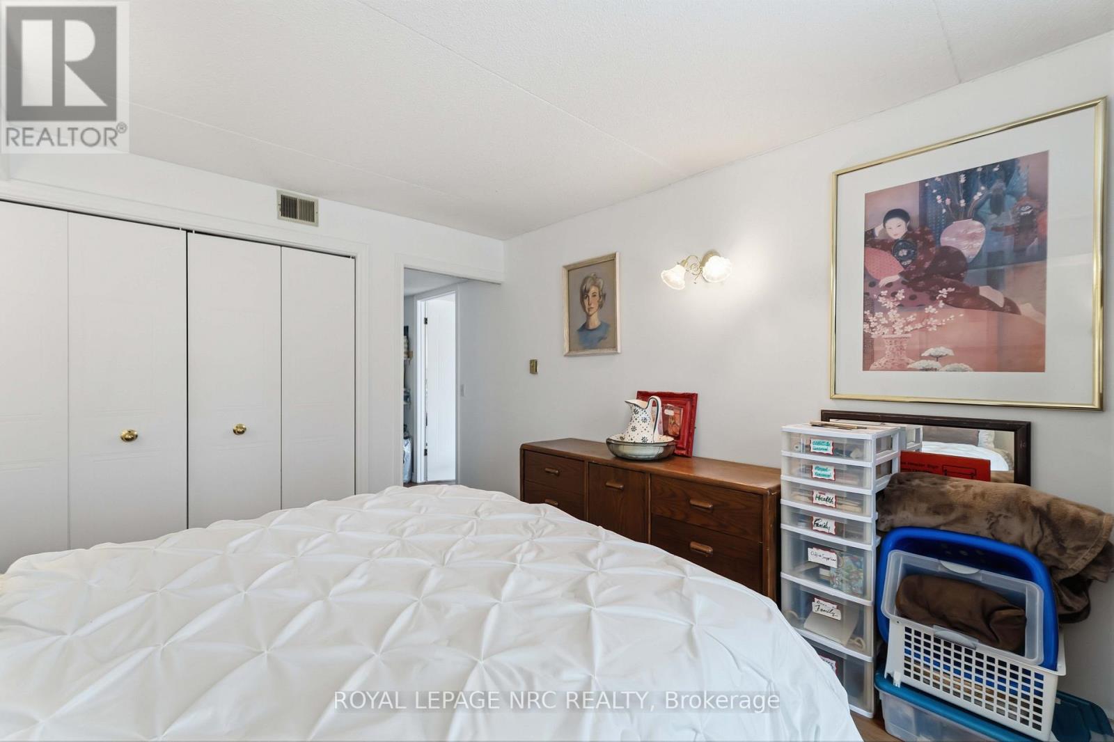 #121 3420 FREDERICK AVENUE - 23