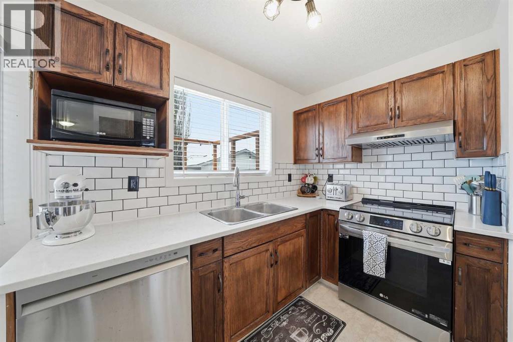 68 Bridleridge Gardens SW — photo 11