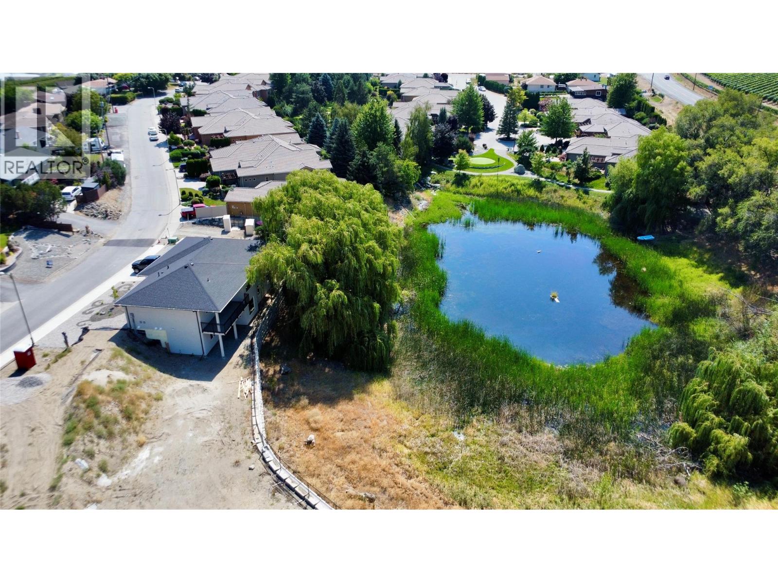  3660 Lobelia Drive, Osoyoos