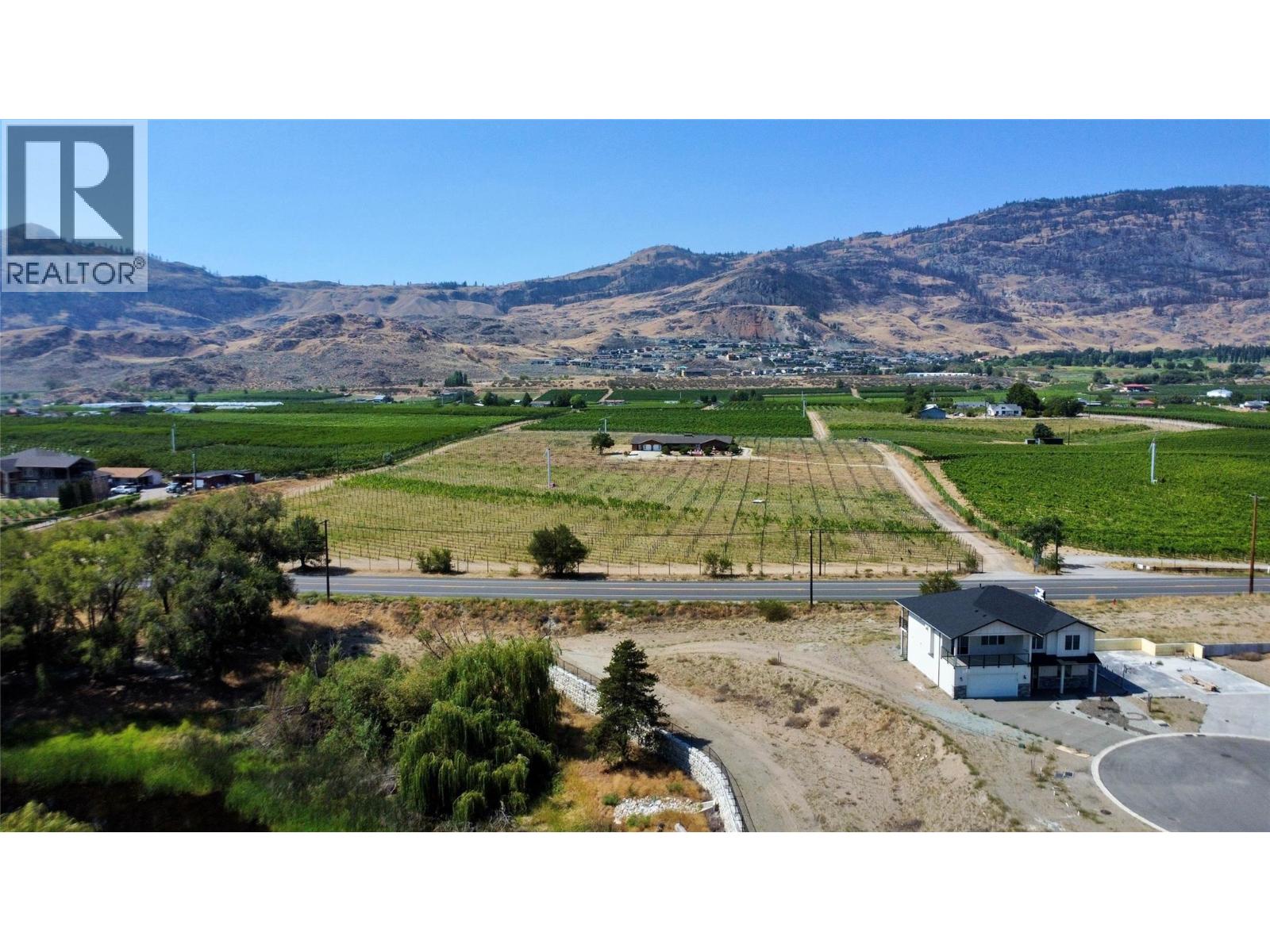  3660 Lobelia Drive, Osoyoos