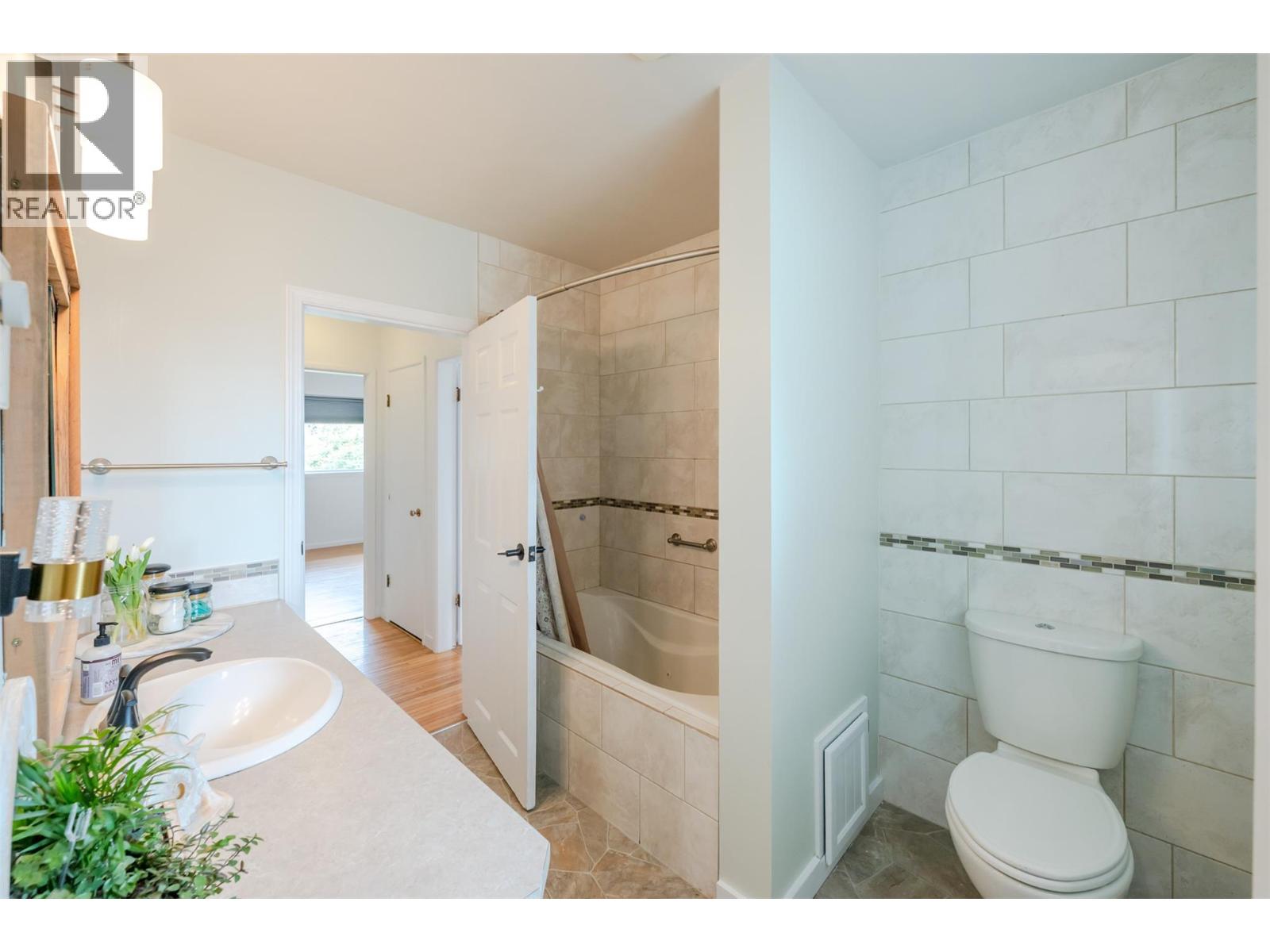 1106 Johnson Road, Penticton