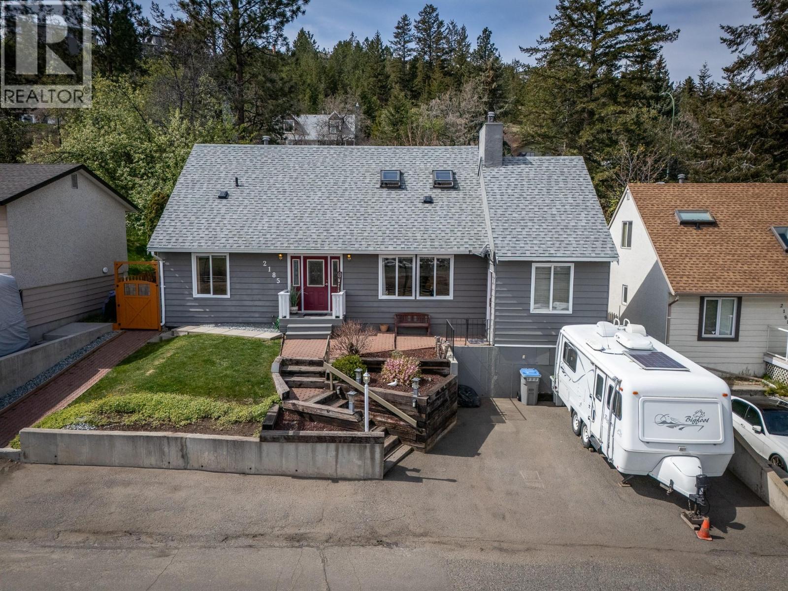 2185 Sifton Lane - 46