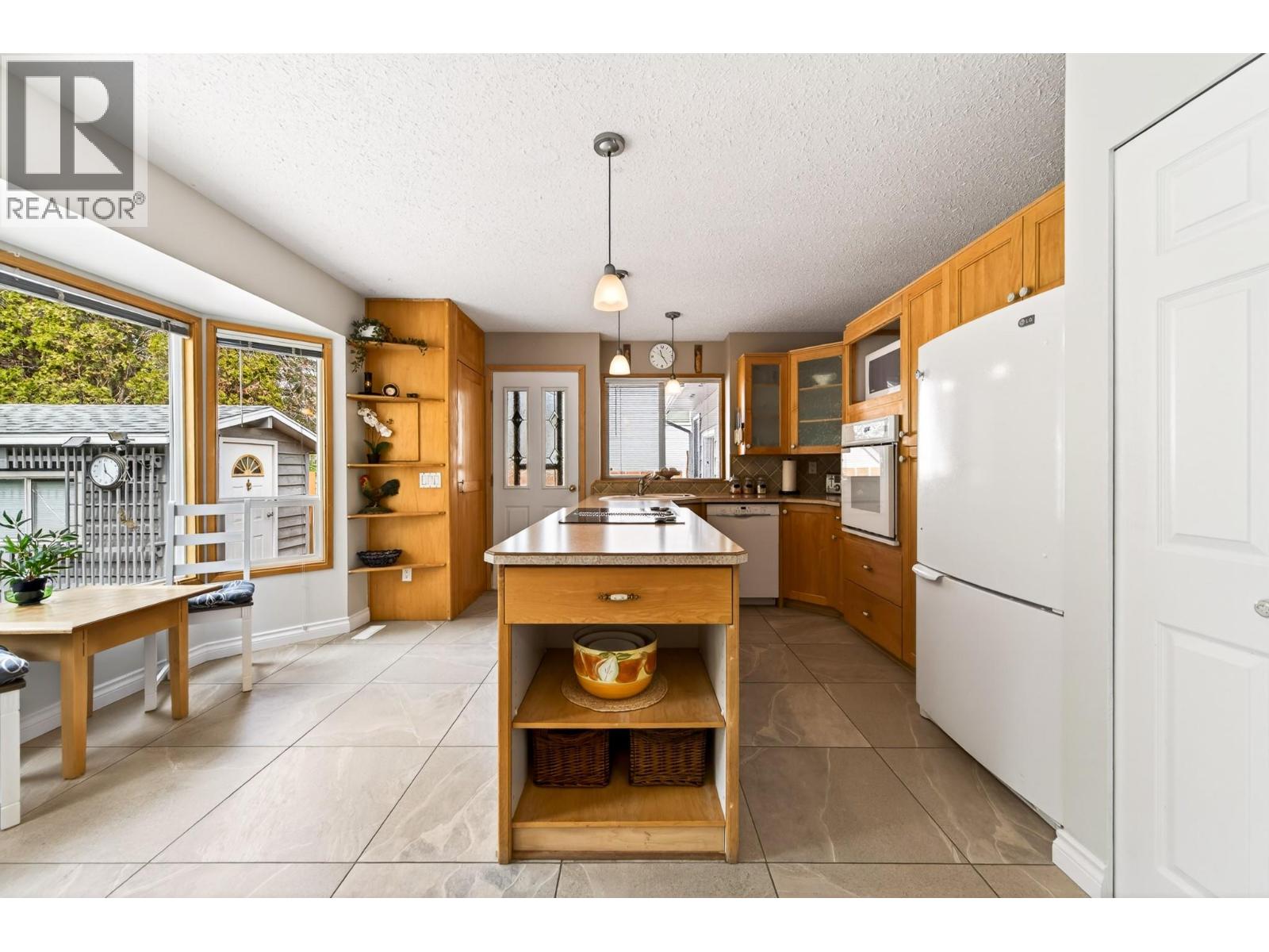 2185 Sifton Lane - 8