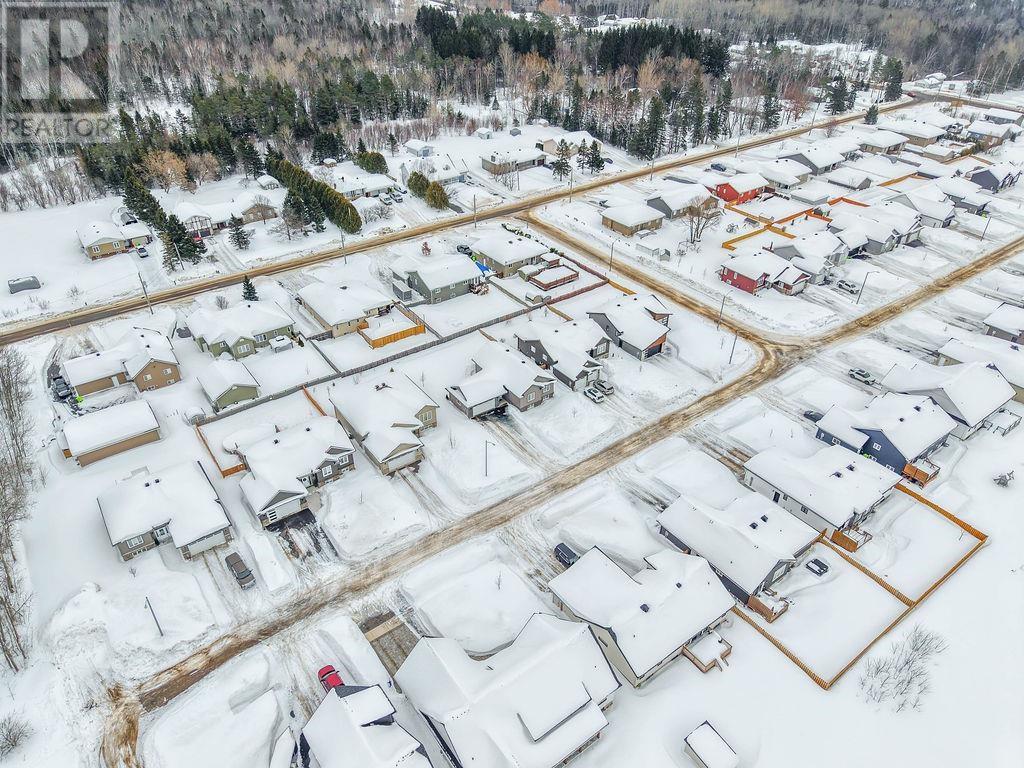 119 Chatfield DR, Sault Ste. Marie, Ontario, P6A0B5 — Photo 11