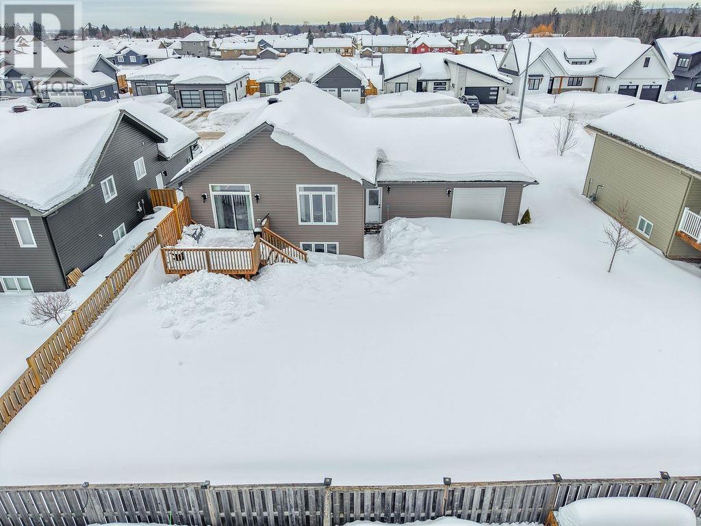 119 Chatfield DR, Sault Ste. Marie, Ontario, P6A0B5 — Photo 7