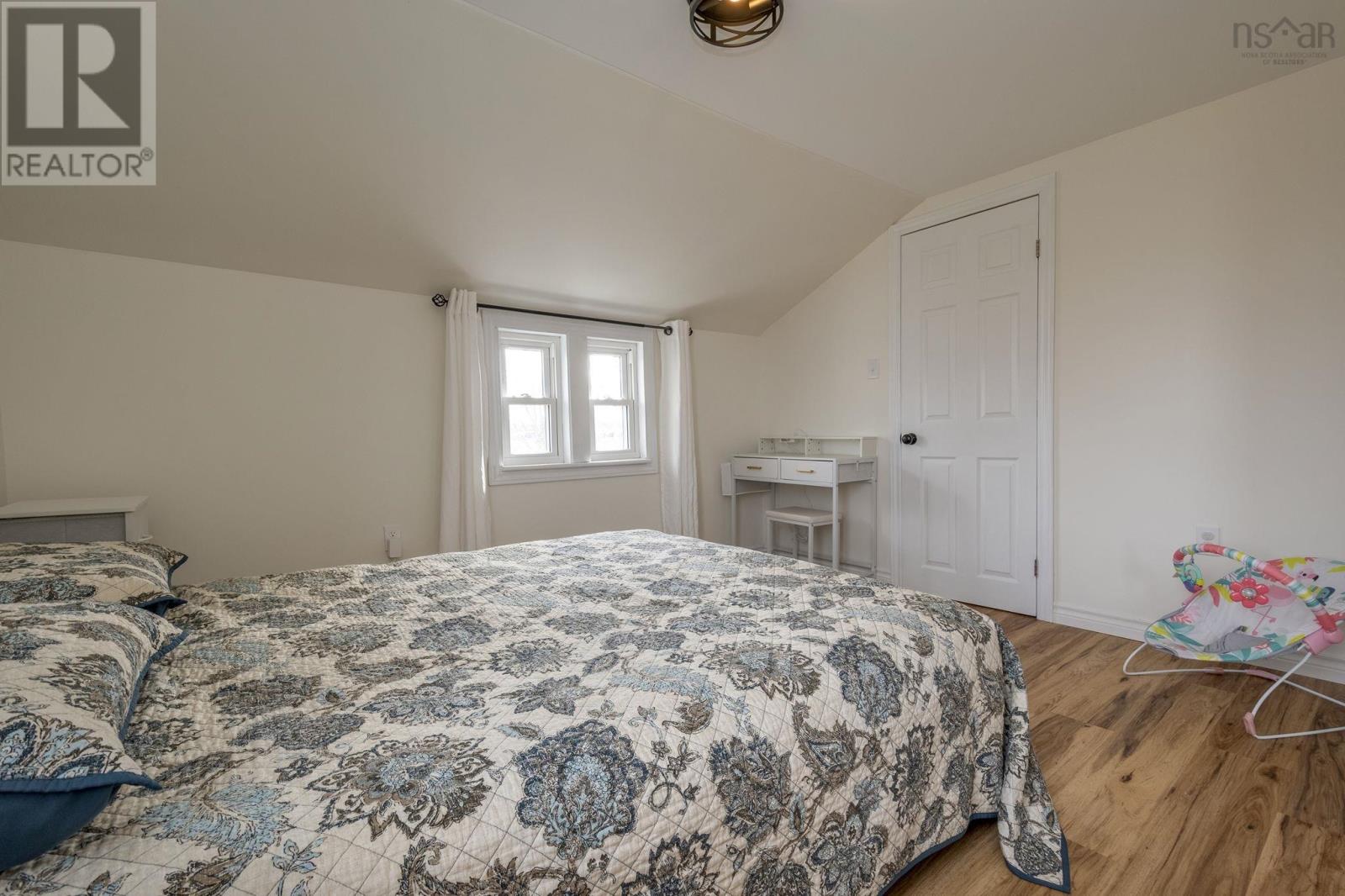 Property 36 of 44 of 3605 Highway 1