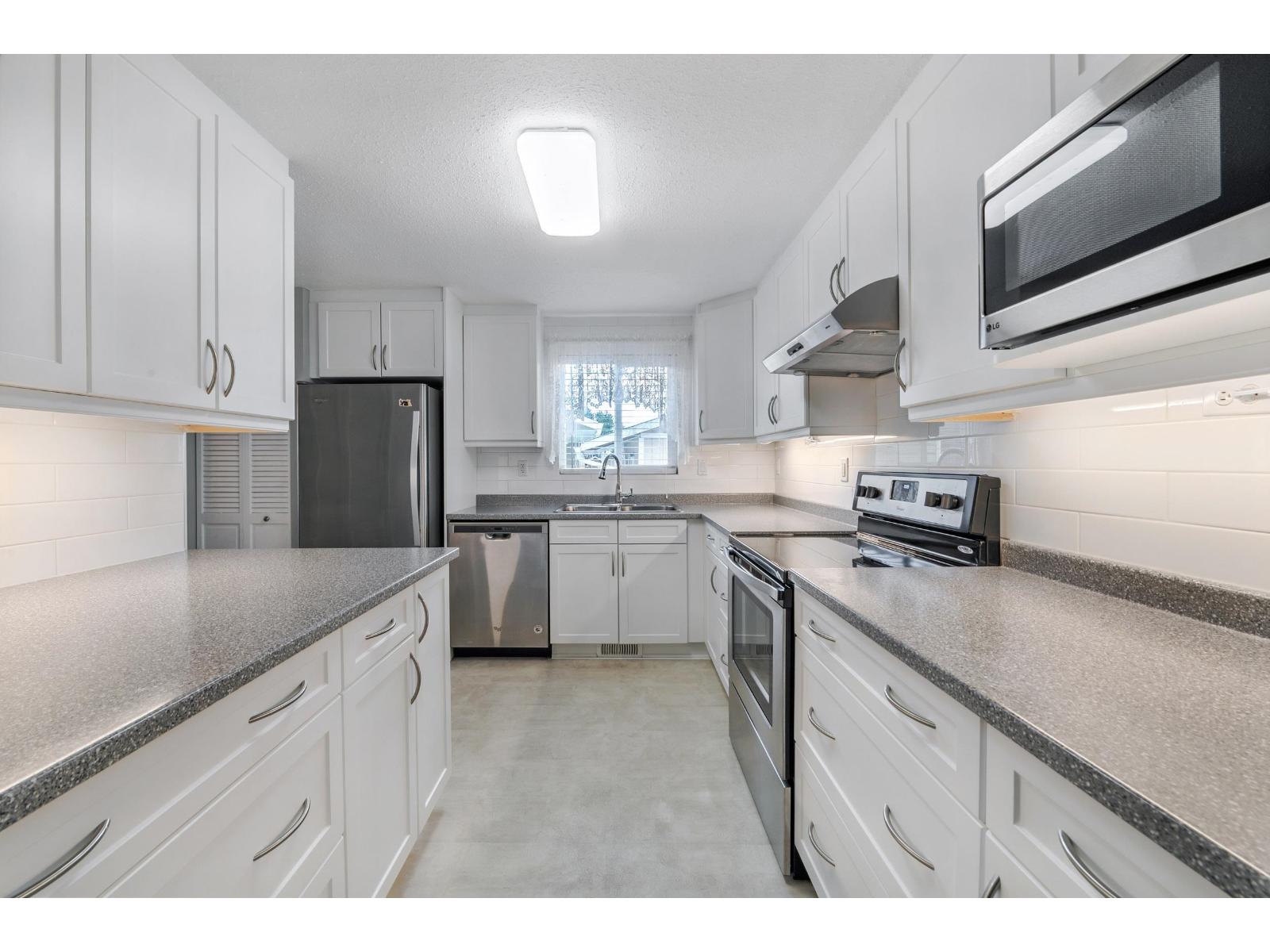 2 Bed, 2 Bath Apartment for Sale in Langley – 240 27111 0 AVENUE, Langley – MLS# R3116892 - Image 17