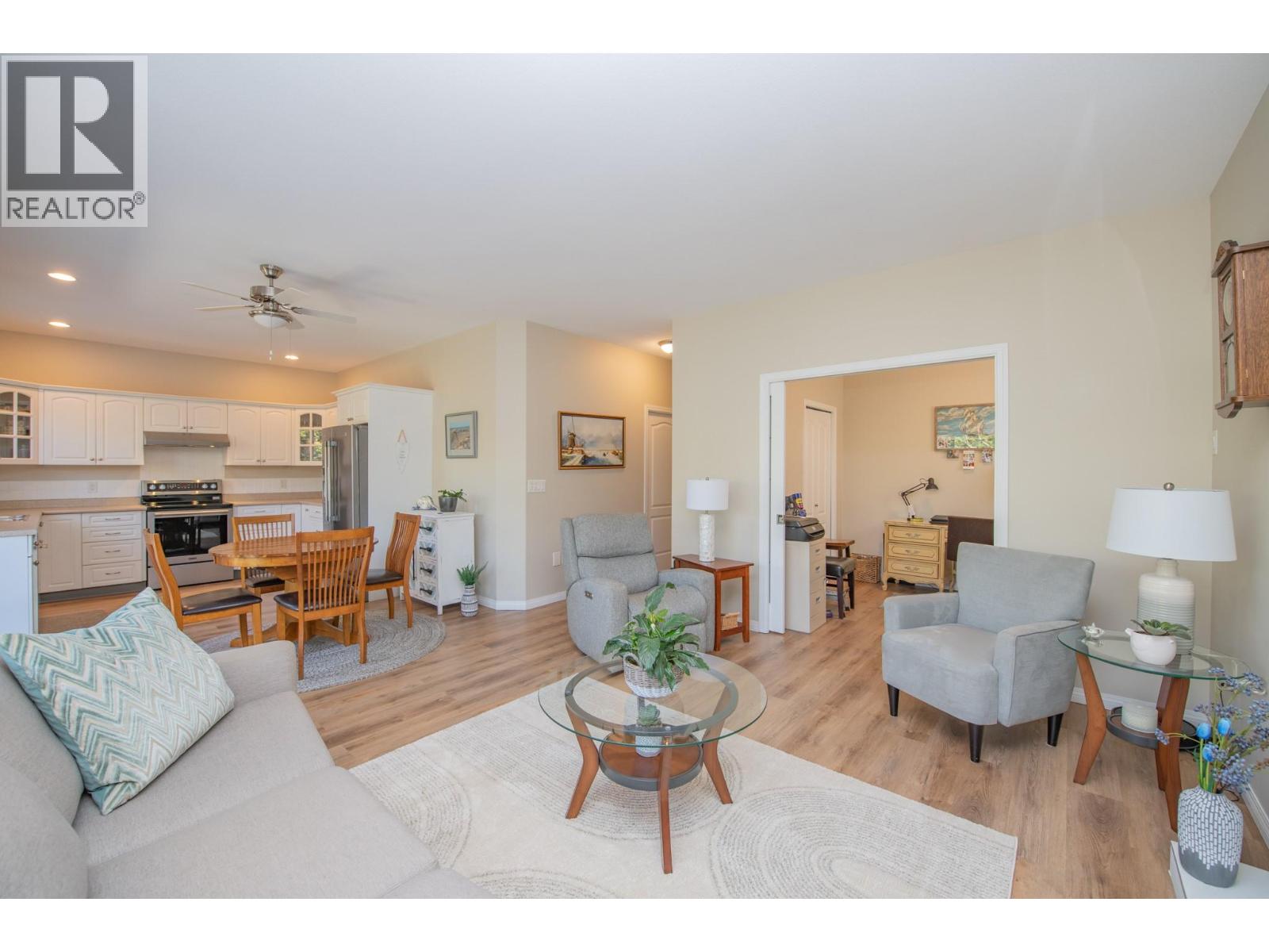 2339 Patterson Avenue Unit# 20, Armstrong