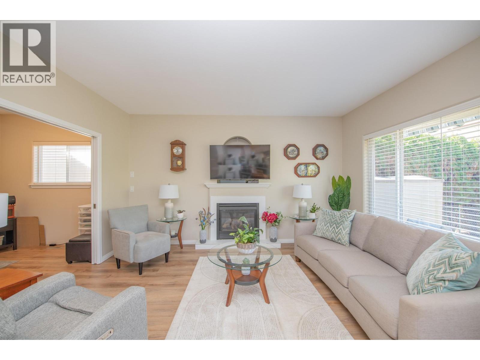 #20 2339 Patterson Avenue - 10
