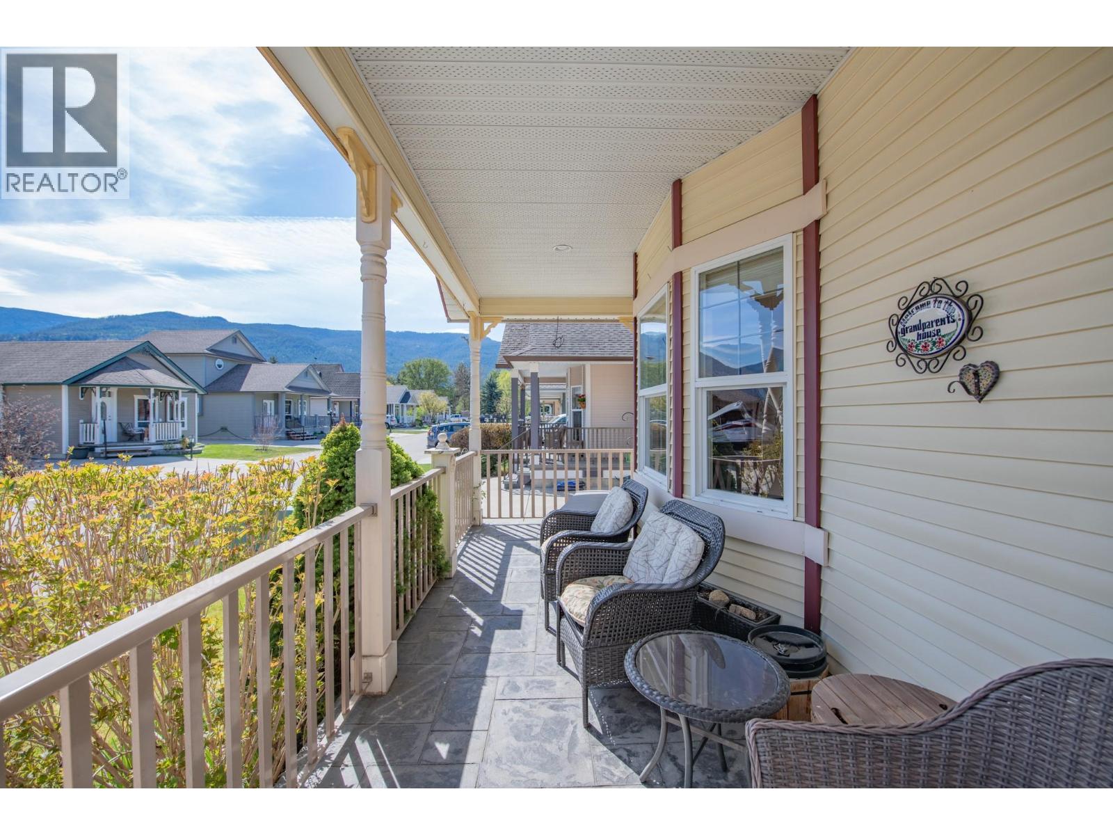 #20 2339 Patterson Avenue - 4