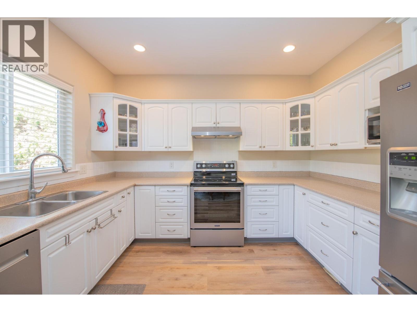 #20 2339 Patterson Avenue - 15