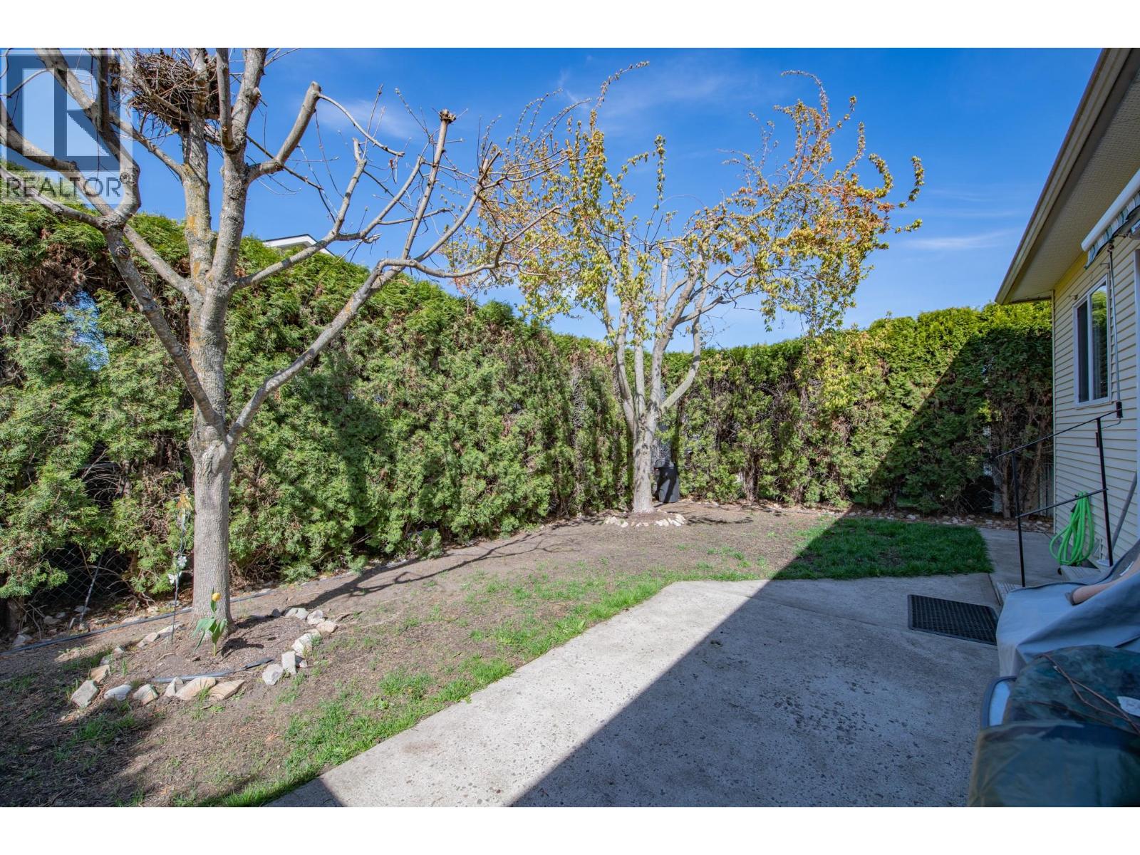 2339 Patterson Avenue Unit# 20, Armstrong
