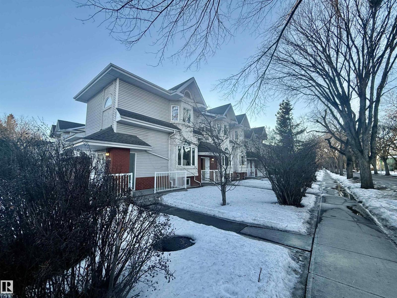 10905 74 AV NW - Image 3