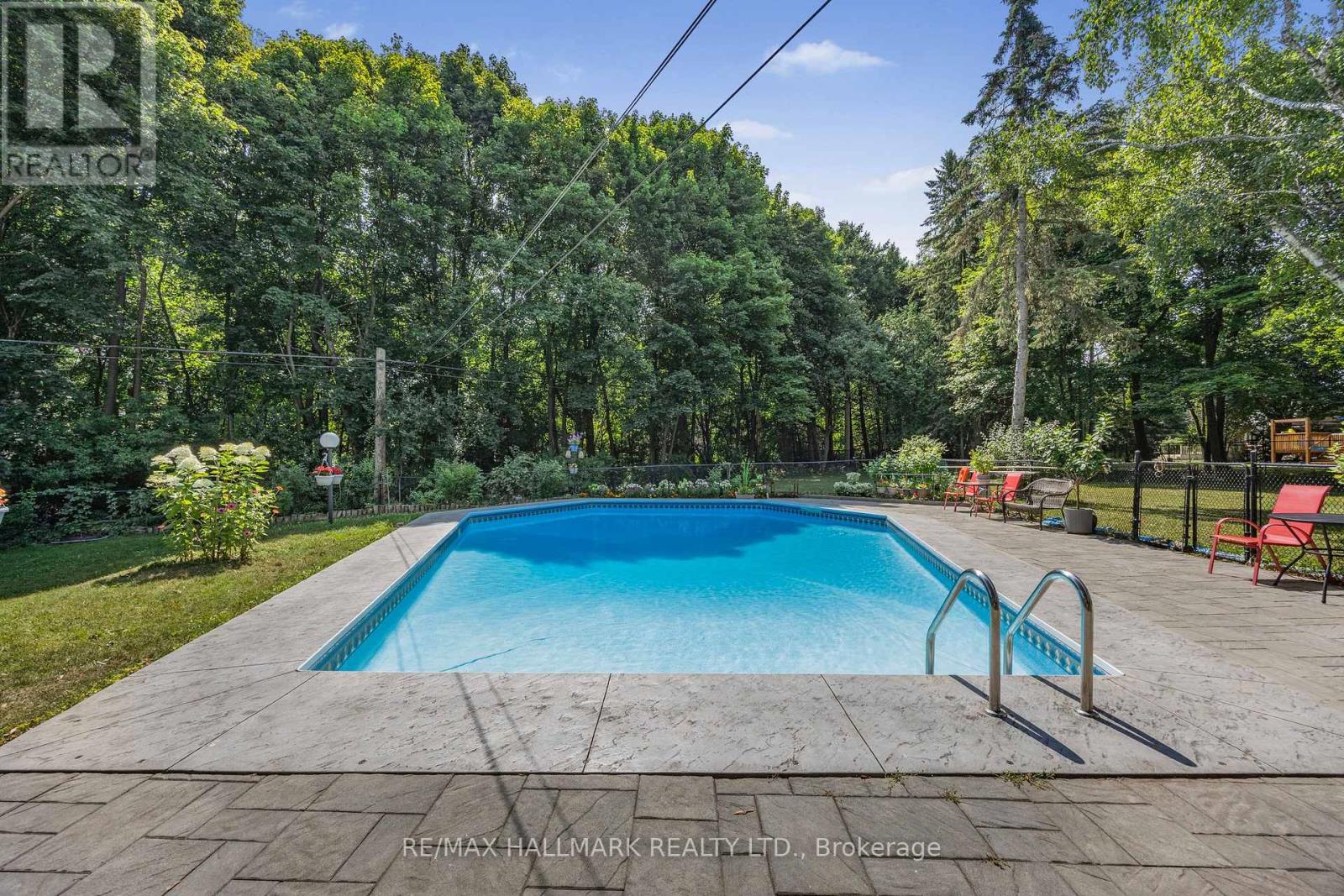 19 TALWOOD DRIVE - 46